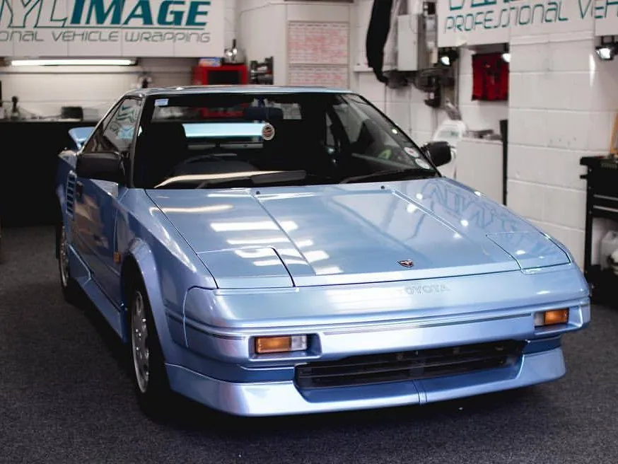 Oracal 970 - 195 Dove Blue Metallic Gloss